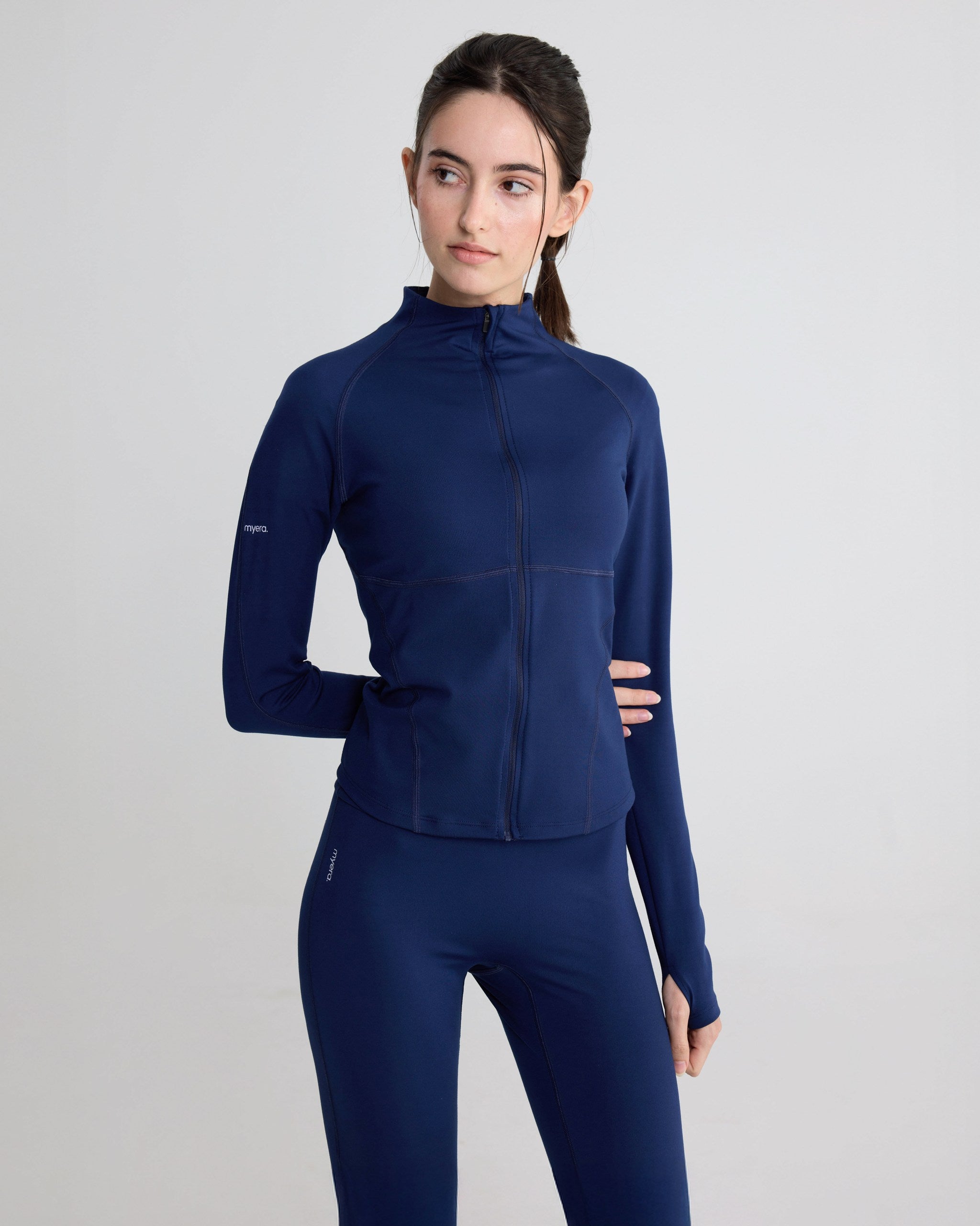 Diana jacket & Gab leggings set – myera.