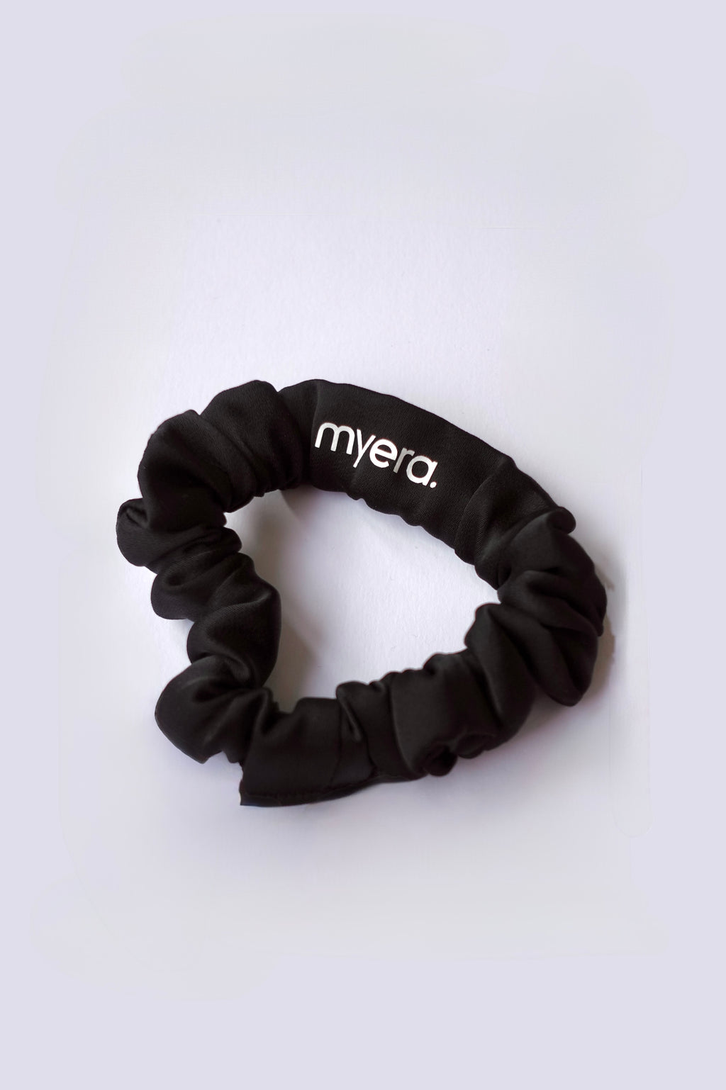 Satin scrunchie ❄️