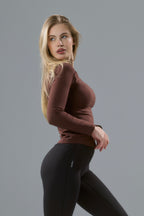 brown , кафяво