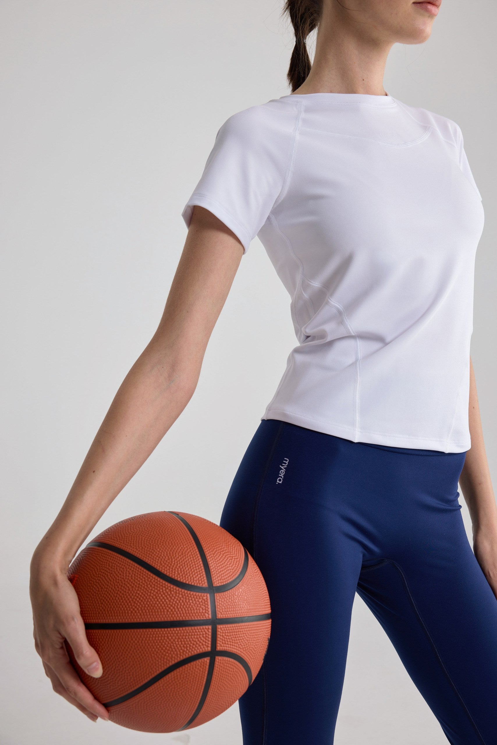 navy , тъмносиньо