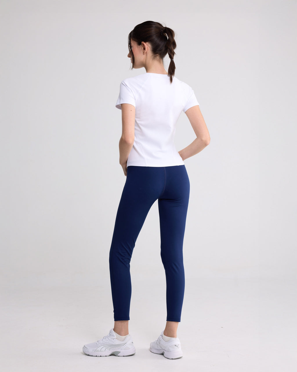 navy , тъмносиньо