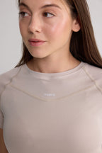 beige , бежово